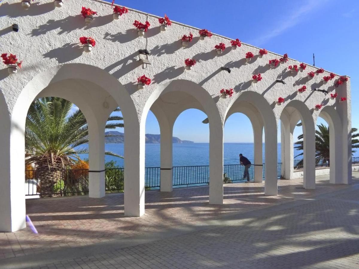 Acapulco Playa 404 Nerja Apartman Kültér fotó