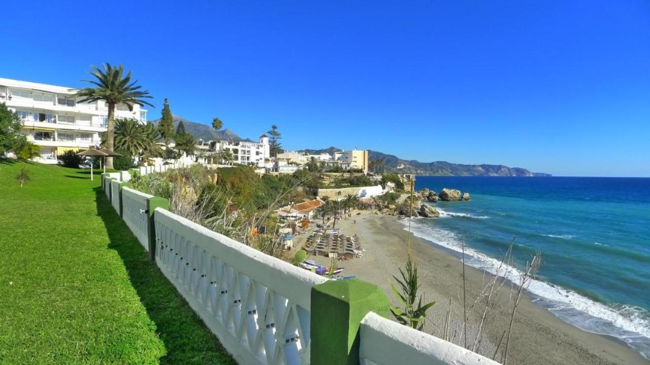 Acapulco Playa 404 Nerja Apartman Kültér fotó